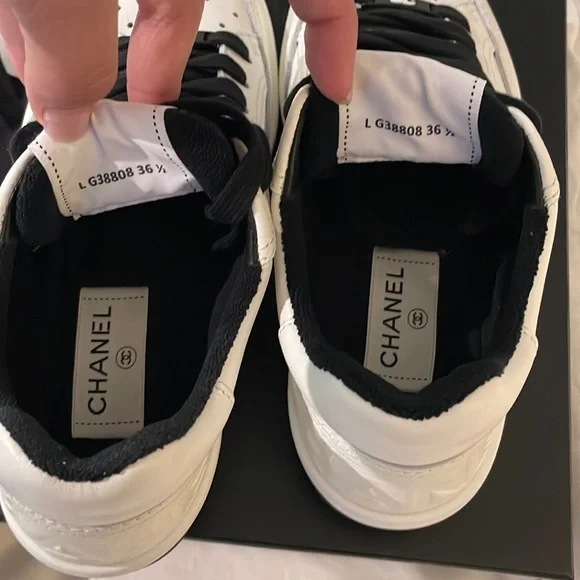 ‼️SOLD‼️ Chanel Logo Sneakers 36.5 - Picture 6 of 13